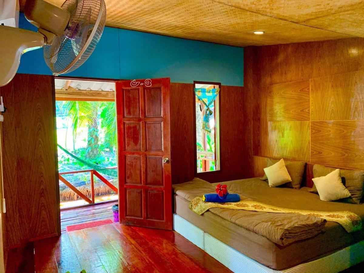 Lantacoconutgardenbungalow Apartment Koh Lanta Exterior photo